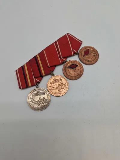 Original tysk medaljespange DDR