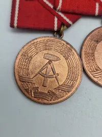 Original tysk medaljespange DDR