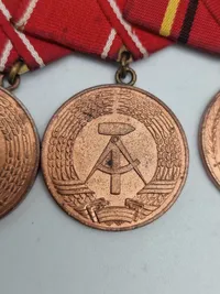 Original tysk medaljespange DDR
