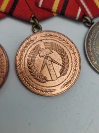 Original tysk medaljespange DDR