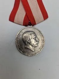 Original Kong Chr C fortjenestmedalje, i sølv, slidt