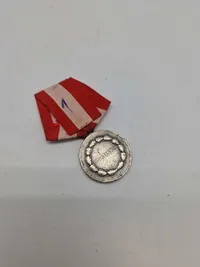 Original Kong Chr C fortjenestmedalje, i sølv, slidt