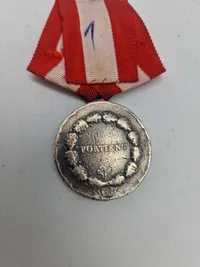 Original Kong Chr C fortjenestmedalje, i sølv, slidt