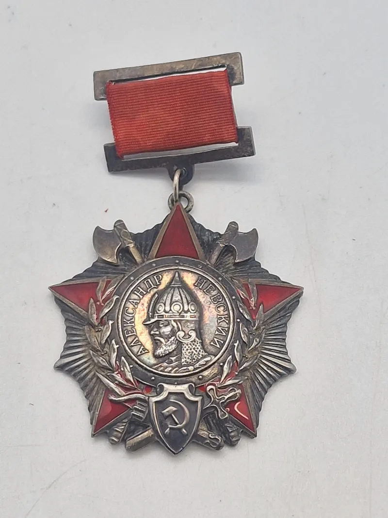 Order of Alexander Nevsky - Erstatningsstykke