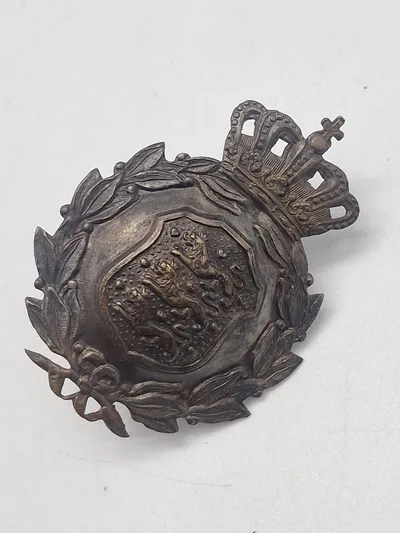 Originalt M/23 hjelm mærke