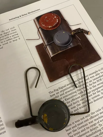 Original Nedkastet SOE WW2 fog signal Mk1