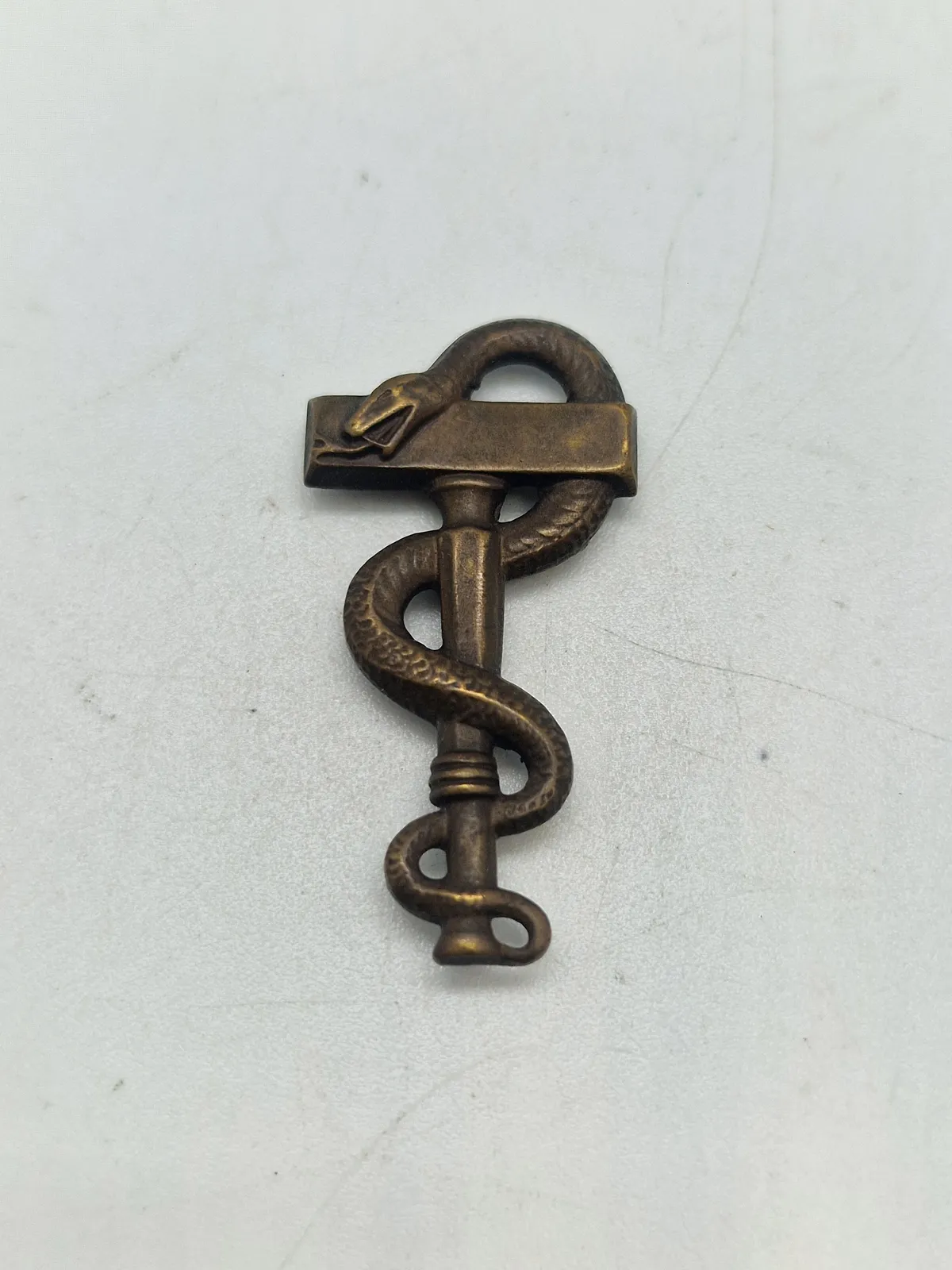 Læge badge fra den Danske brigade i Sverige WW2