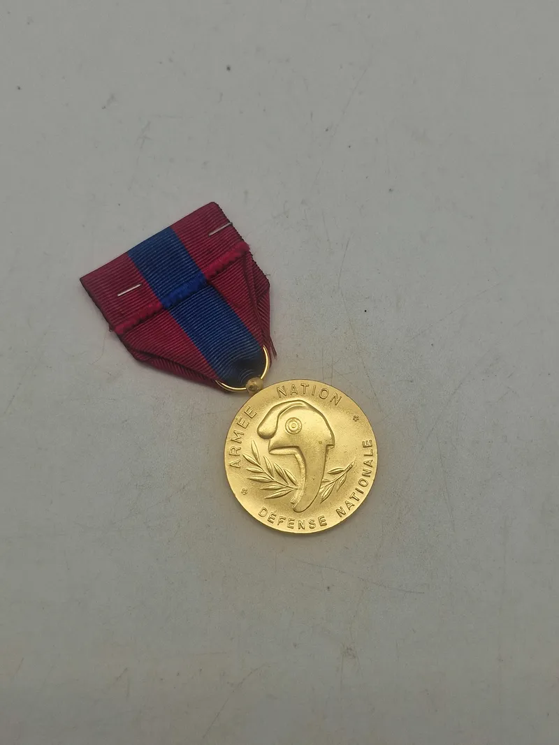 Original Fransk - National Defense Medal