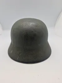 Original Tysk M35/53 Bundesgrenzschutz hjelm med påsatte decaler