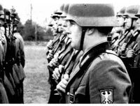 Original Tysk M35/53 Bundesgrenzschutz hjelm med påsatte decaler