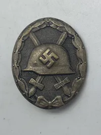 Originalt Verwundetenabzeichen in Silber, Hst. L/14 - Friedrich Orth, Wien