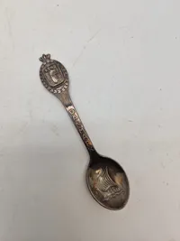 Sæt souvenir skeer med æske