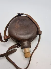 Original dansk feltflaske model 1870 - mundblæst på Holmegaard