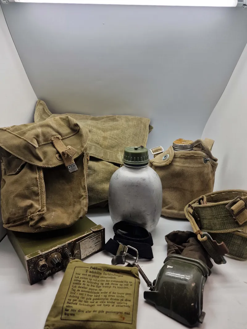 Samling diverse militaria