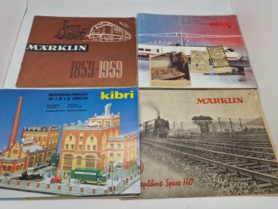 Diverse Marklin hæfter