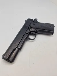 model Colt 1911A1 kan tage aftræk og i metal