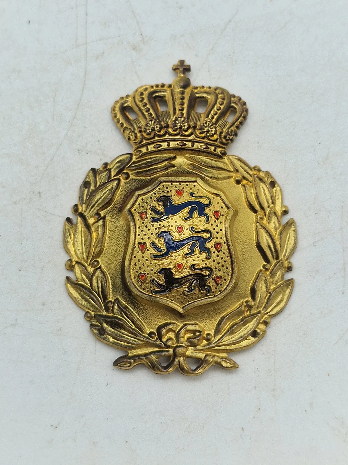 Originalt brystskjold fra den danske brigade i Sverige