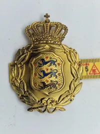 Originalt brystskjold fra den danske brigade i Sverige