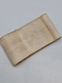 Originalt sjældent armbind anvendt lige efter krigen af det danske politis landsindsamling sammen med dansk røde kors