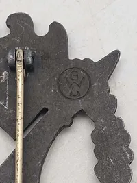 Original Infanterie Sturmabzeichen (ISA) / Infantry Assault badge (maker GWL) Gebrüder Wegerhof of Lüdenscheid