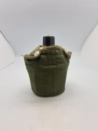 Diverse originale militære effekter