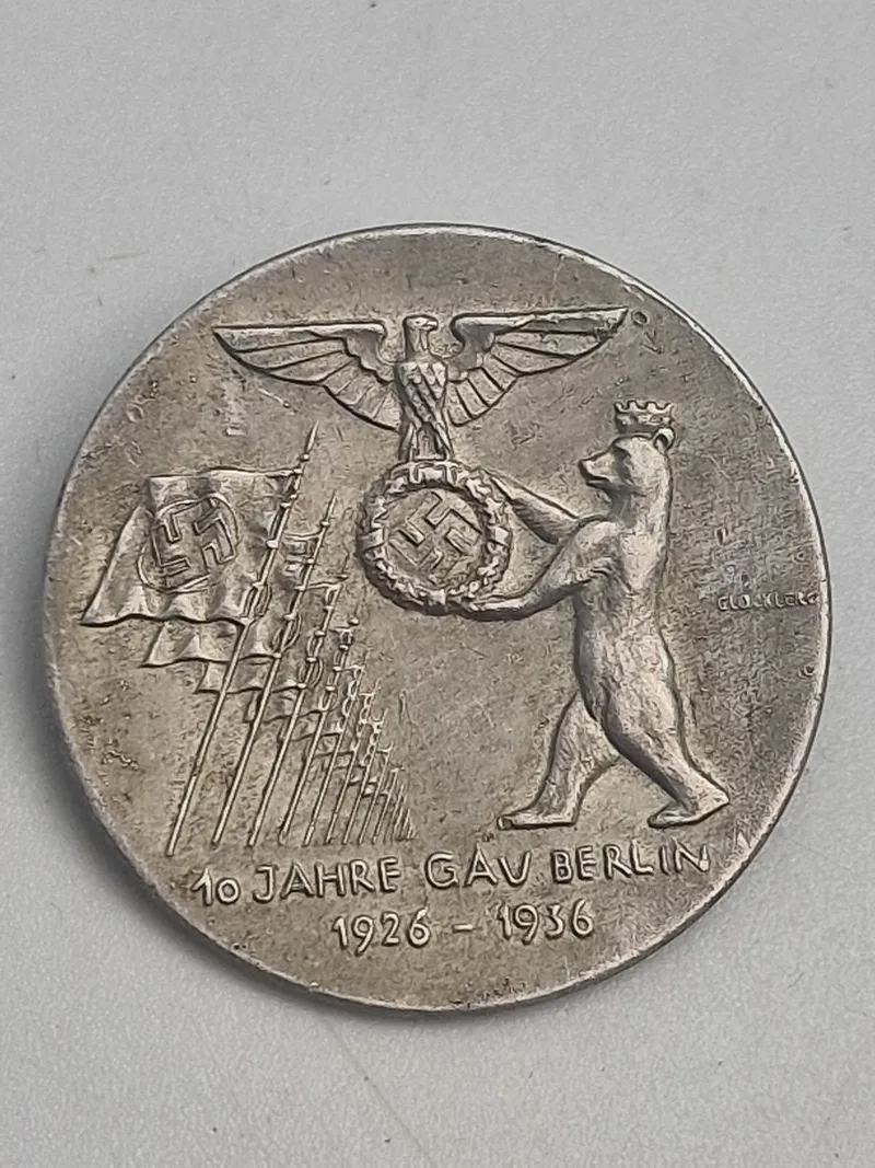 Originalt tysk dagsmærke - 1936