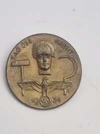 Originalt tysk dagsmærke - 1934