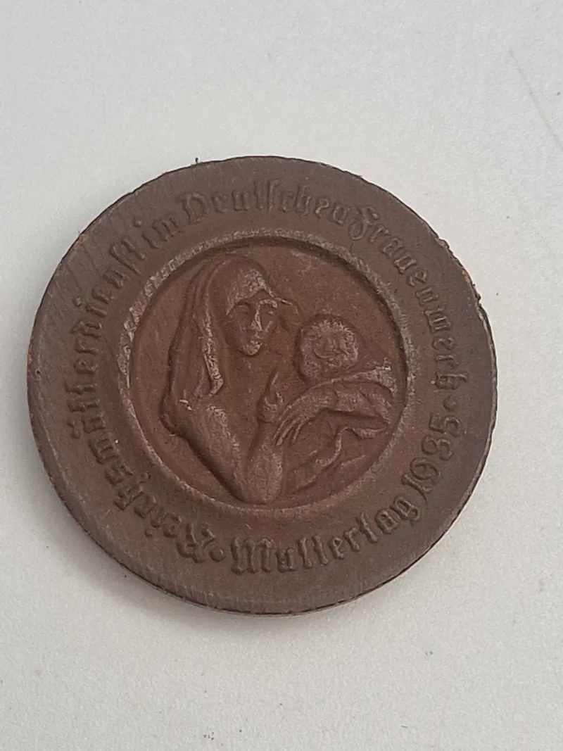 Originalt tysk dagsmærke - 1935