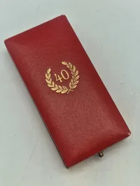 Original medalje for 40 års tro tjeneste i staten med æske