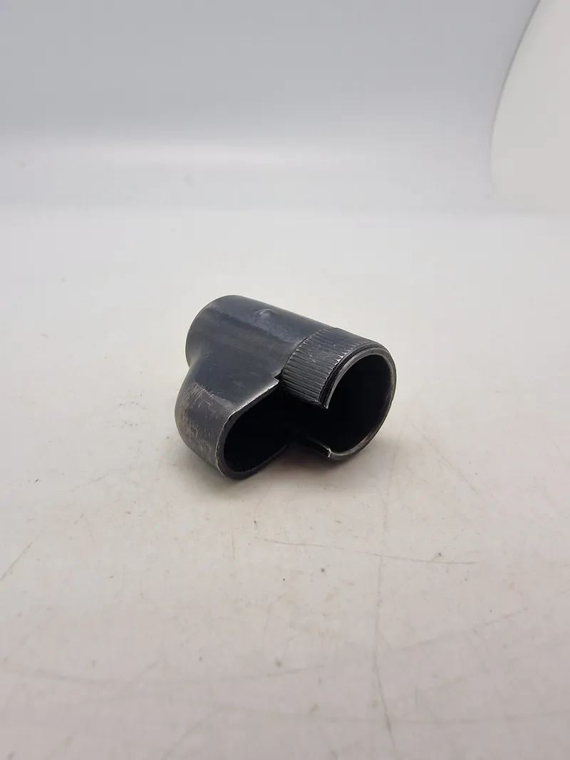 Original mundingsbeskytter for svensk 6,5 mm gevær. Anvendt af den danske brigade i Sverige