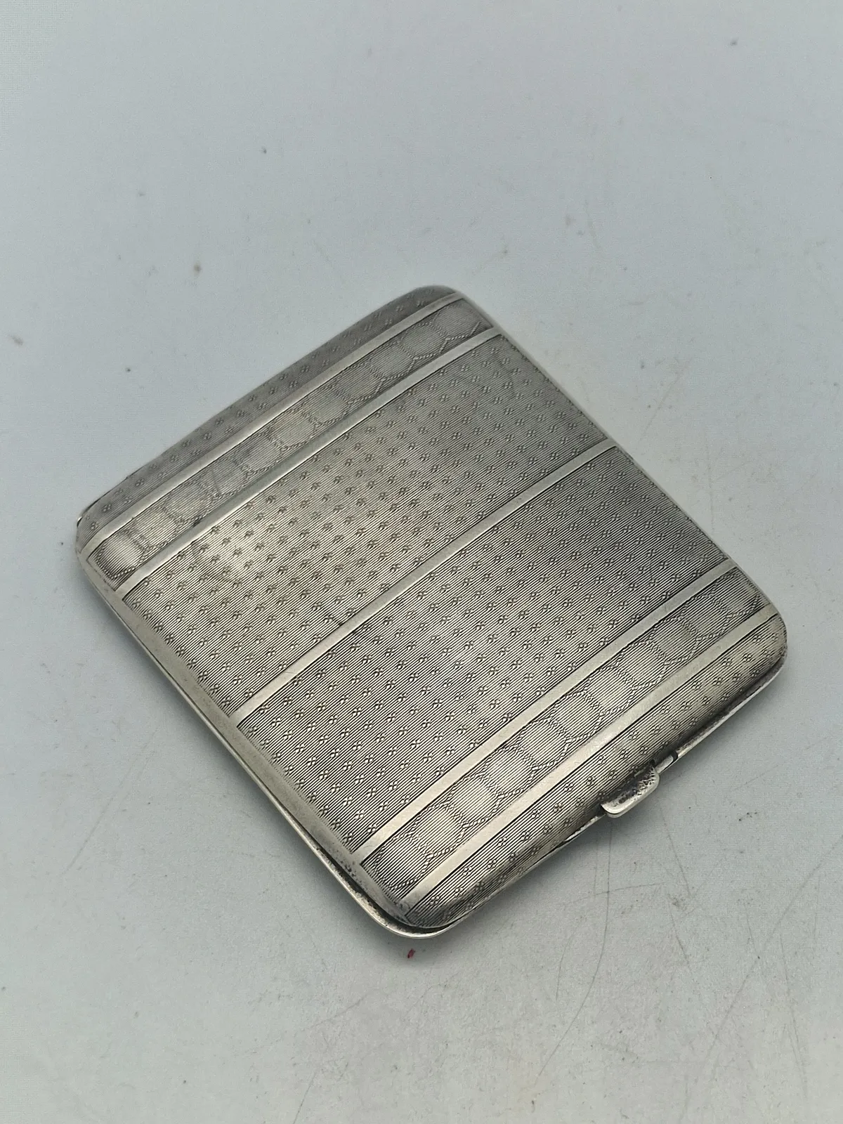 Cigaretetui af 830 sølv