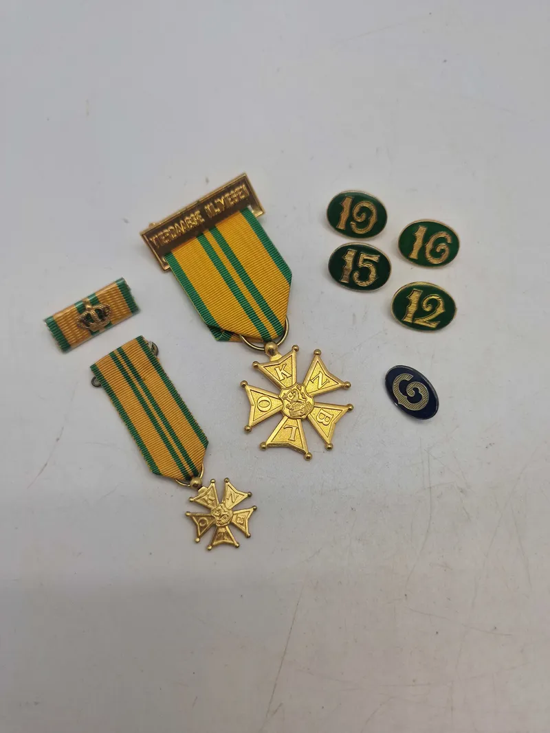 Originalt lot nijmegen march medaljer mm.