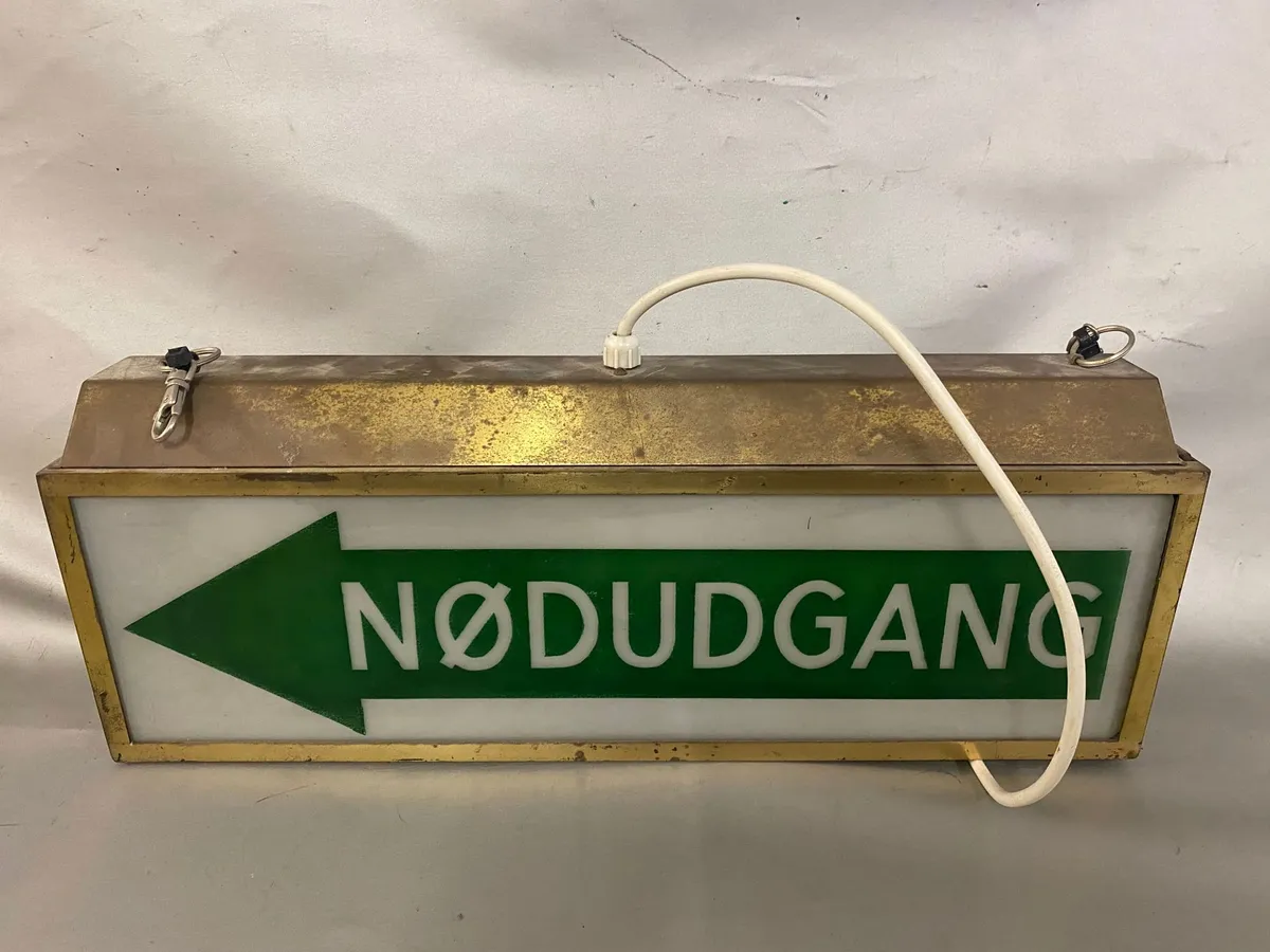 Nødudgangs skilt m. lys