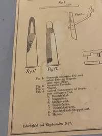 Sjælden original undervisnings plakat for gevær 89