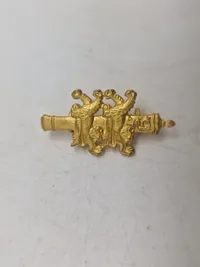 Lot danske regiments mærker mm.