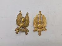 Lot danske regiments mærker mm.