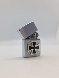 Zippolighter med tysk Jernkors 1957 version