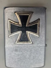 Zippolighter med tysk Jernkors 1957 version