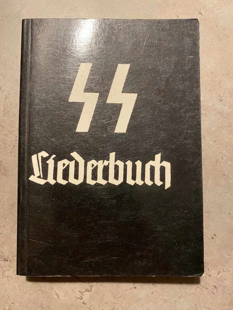 Waffen-SS leiderbuch - Postwar
