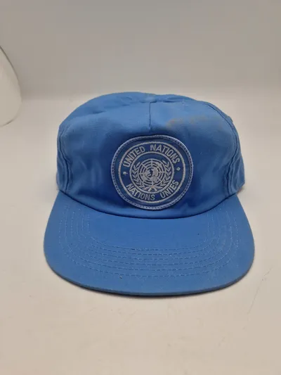 Original blå UN cap