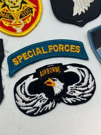 Lot militære stofmærker