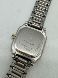 Original Titan ur, ubrugt men skal have nyt batteri