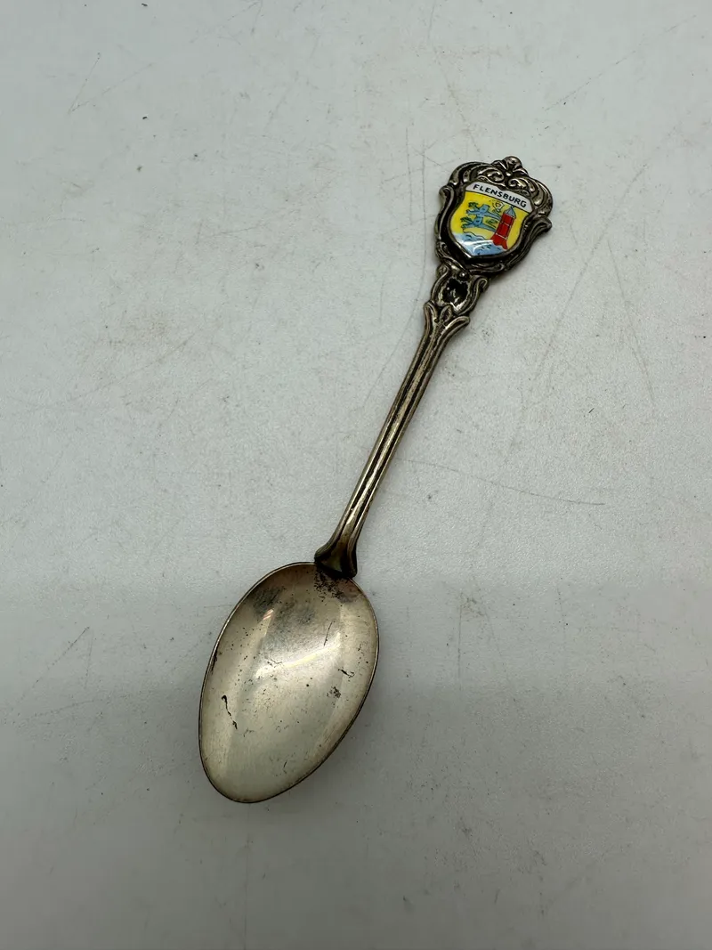 Souvenir ske fra Flensburg af sølv (800 stemplet)