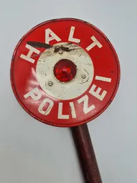 Originalt tysk stop skilt fra politiet