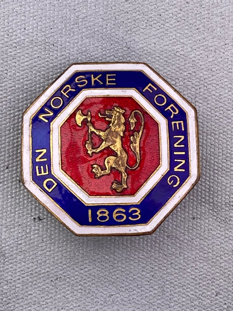 Veludført emaljenål - Den norske forening 1863