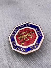 Veludført emaljenål - Den norske forening 1863