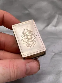 Tændstiksæske holder med monogram