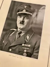 Original Adolf Hitler samlehæfte med sjældent originalt omslag som altid mangler