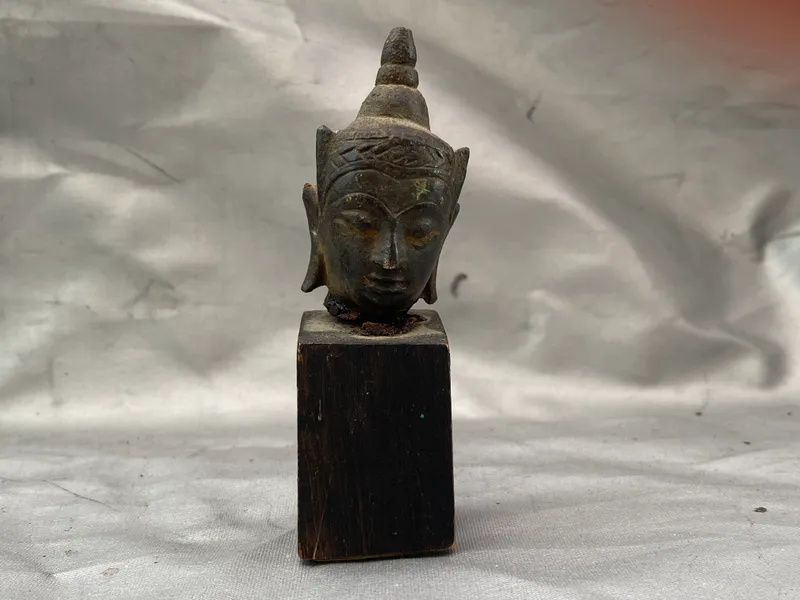 Originalt Buda hoved - 1800 tallet