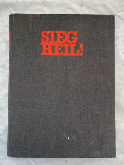 Sieg Heil (på dansk)